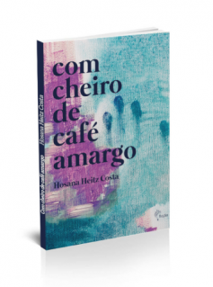 Com cheiro de café amargo